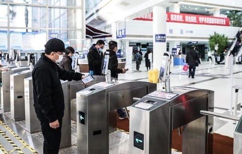 筑牢健康防線 申城醫(yī)療機構(gòu)從嚴防疫與有序診療雙軌并行